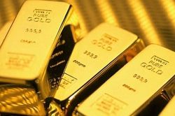 Giá vàng thế giới vẫn ngóng đà bứt phá