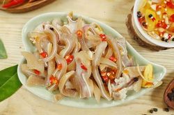 Món ngon ngày Tết: Tai heo ngâm mắm chua ngọt