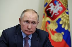 Tổng thống Putin: Người dân không được chủ quan với Covid-19