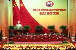 Hôm nay (28-1), Đại hội tiếp tục thảo luận các văn kiện và nghe báo cáo về công tác nhân sự