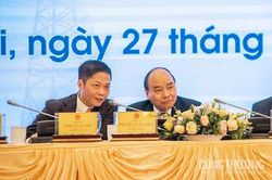 Khi ngọn cờ cải cách thể chế được phất lên