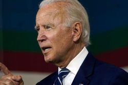 Đảo ngược chính sách của ông Trump, Tổng thống Biden tính tăng thuế với giới giàu