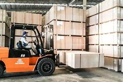 Công ty cổ phần Gỗ MDF- VRG Quảng Trị: Cải tiến công nghệ, cung ứng sản phẩm theo yêu cầu của thị trường