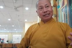 Giấy chứng nhận Tăng Ni mang tên 'Thích Tâm Phúc' (Nguyễn Minh Phúc) là giả mạo