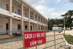 Bé gái ở TP.HCM tái dương tính COVID-19 sau 5 ngày xuất viện