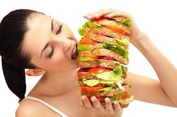 Thói quen xấu nhiều người mắc có khả năng gây nhồi máu cơ tim