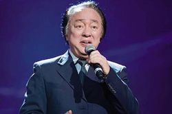 NSND Trung Kiên trong ký ức học trò: 'Biết tin thầy đi xa, cứ nhìn ảnh và nghe thầy hát là tôi lại khóc'