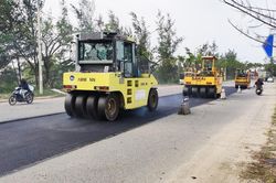 Phấn đấu hoàn thành sửa chữa hạ tầng giao thông trước 26 tháng Chạp