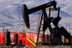 Giá xăng dầu hôm nay 30/1: Dầu Brent giảm nhẹ 0,08 USD/thùng