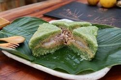 Những người cần hạn chế ăn bánh chưng trong Tết