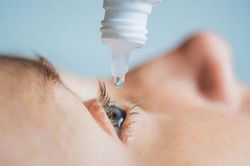 Atropine nhỏ mắt có làm chậm tiến triển cận thị ở trẻ em?