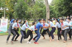 Sôi nổi ngày hội Phụ trách Đội TPHCM