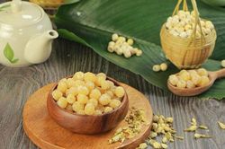 Cách làm mứt hạt sen trà hoa lài thơm ngon đón Tết