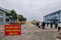 Một thợ cắt tóc, gội đầu tại Hà Nội dương tính với SARS-CoV-2