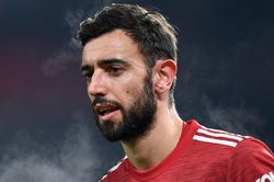 Scholes: 'Fernandes gây thất vọng trước các ông lớn'