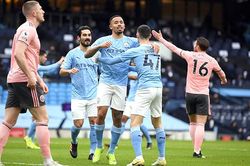Man City xây chắc ngôi đầu Ngoại hạng Anh: Sự thực dụng cần thiết