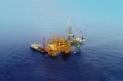 Xuân sớm trên những công trình dầu khí biển