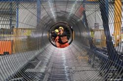 Cựu thủ tướng Đức: 'Ngừng Nord Stream 2, như cắt cành cây mà chúng ta đang ngồi trên đó'