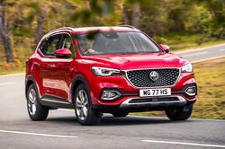 Bảng giá xe MG tháng 2/2021: Thêm lựa chọn, giảm giá nhẹ