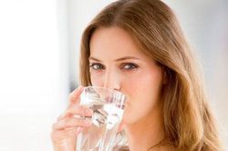 Thời điểm tuyệt đối không nên uống nước lạnh