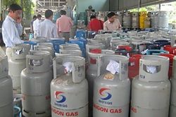 Giá gas tăng thêm 18.000/bình từ 1/2/2021