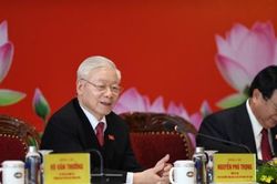 Tổng bí thư: Ai chả thích của, thích tiền, nhưng danh dự mới là điều thiêng liêng cao quý nhất