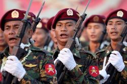 Quân đội Myanmar tuyên bố áp đặt tình trạng khẩn cấp một năm