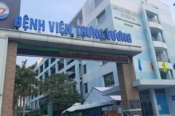TP.HCM: Bác sỹ của Bệnh viện Trưng Vương thu lợi trái pháp luật