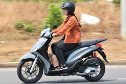 Đi xe máy về quê dịp Tết cần chuẩn bị gì?