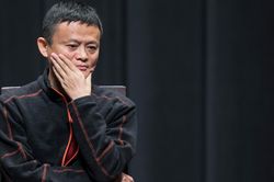 Jack Ma 'mất hút' khỏi danh sách doanh nhân tiêu biểu của Trung Quốc