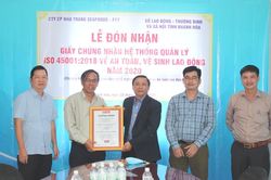 5 doanh nghiệp được cấp chứng nhận phù hợp tiêu chuẩn quốc tế về an toàn, vệ sinh lao động