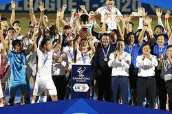 Bình luận viên Quang Tùng: 'Động lực song hành cùng thách thức bóng đá Việt'