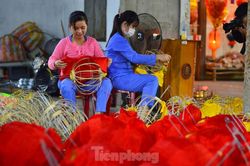 Làng nghề đèn lồng Hội An hối hả vào vụ Tết