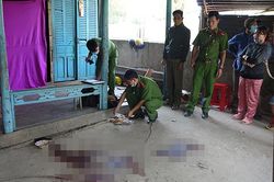 Bắt gã đàn ông chém chết người phụ nữ rồi cố thủ trong nhà