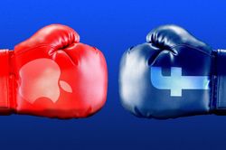 Cuộc chiến Facebook - Apple: 'Ông lớn' Facebook bắt đầu phản công