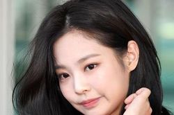Chưa kịp nhuộm tóc cũng không sao, mấy nàng Black Pink sẽ chỉ cho bạn 6 kiểu tóc đen cực sang chảnh kiêu kỳ