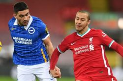 Liverpool thua Brighton trên sân nhà sau 39 năm