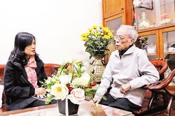 Trong gian nan thấy việc bình thường