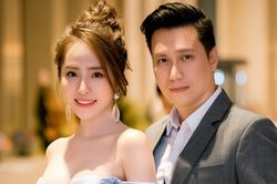 Việt Anh liên tục có bình luận đầy nhạy cảm về những bức hình nóng bỏng của Quỳnh Nga