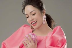 Nhan sắc tuổi 35 của 'gái một con' Nhật Kim Anh