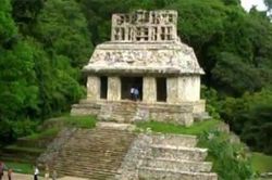 Giải mã bí ẩn mộ cổ của người Maya