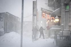 Bão tuyết bao phủ thành phố New York