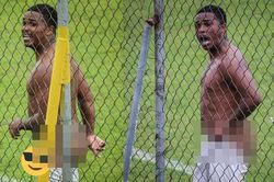 Thoát y ăn mừng khiêu khích, cầu thủ Brazil lĩnh án phạt cực nặng