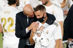 Zidane xoa dịu trò cưng Hazard