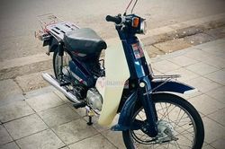 Honda Cub 82 cũ từ năm 1989 giá 150 triệu đồng tại Hà Nội