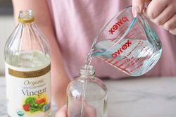 Tác dụng 'thần kỳ' của giấm có thể bạn chưa biết?