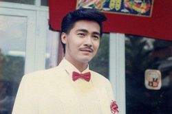 Lý Hùng: 'Tôi đi diễn tận Hà Nội tới Cà Mau, đến đâu cháy vé tới đó, kinh khủng lắm'