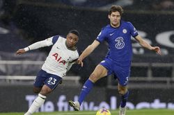 Chelsea hạ Tottenham, HLV Thomas Tuchel cân bằng kỷ lục của Mourinho