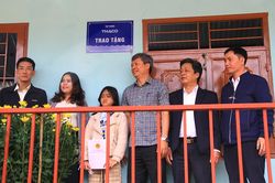 Niềm vui nhà mới của người dân vùng sạt lở Trà Leng