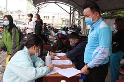 Nghĩa tình những 'Chuyến xe công đoàn'
